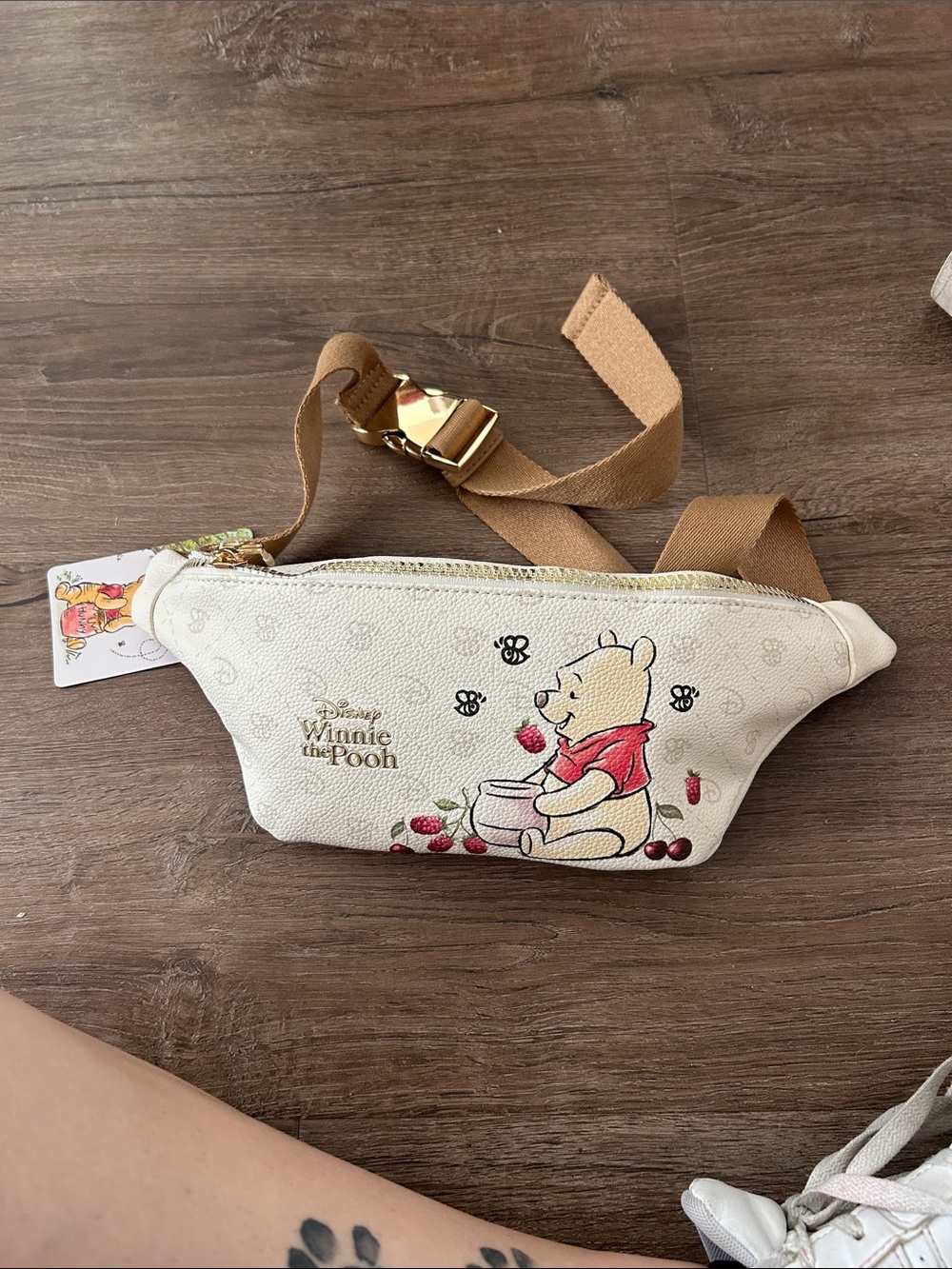 NWT Disney Winnie the Pooh Cream Crossbody Belt Bag with berries